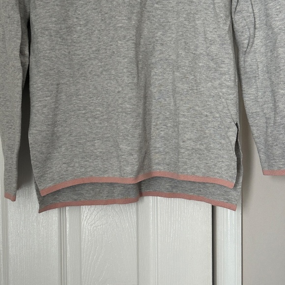 Boden Turtleneck Cowl Size 4 Oversized Lightweight Sweater Grey Gray Pink Trim - Picture 2 of 6